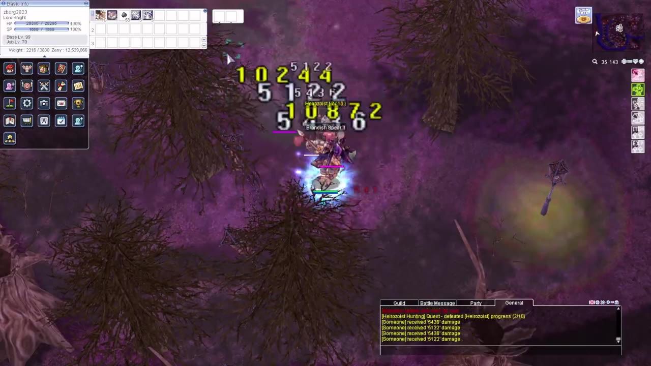 A Rune Knight character fights a Heirozoist in a purple forest area with damage numbers and quest progress shown in the chat log.