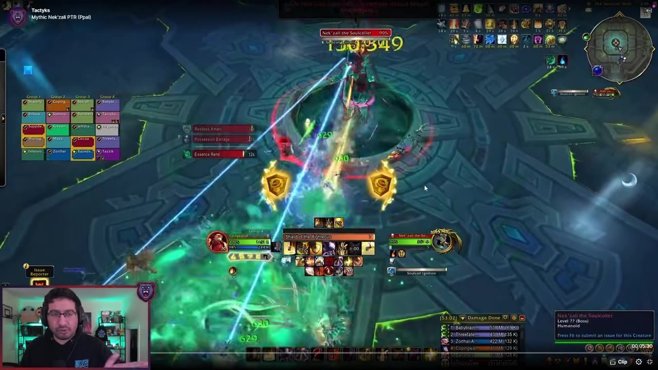 Players engage in combat with Nek’zali the Soulcoiler in a circular arena, showing spell effects and active mechanics.