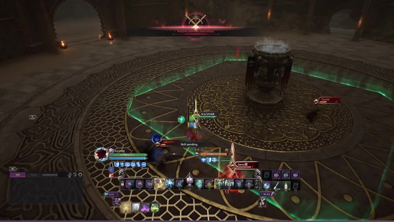 A character labeled NAVHAR surrounded by enemies in a circular arena, with combat actions visible.