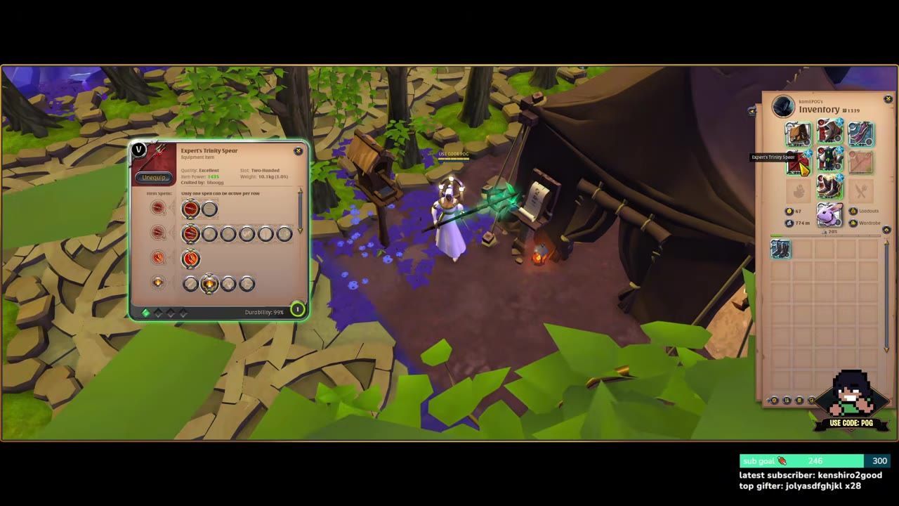 A game interface showing the Expert's Trinity Spear with its passive skills and inventory menu.