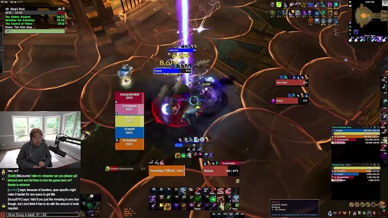 Gameplay showing a battle with an enemy labeled as King Dazar and a raptor named Reban.